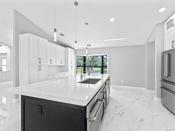 15555 De Havilland Court, Wellington FL 33414