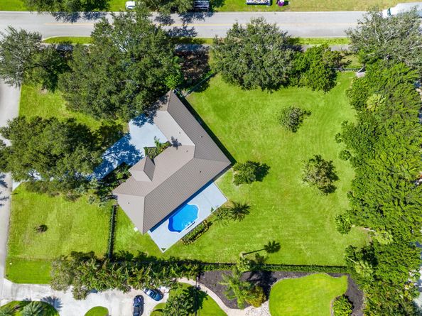 15555 De Havilland Court, Wellington FL 33414