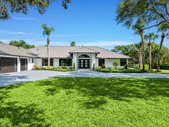 15555 De Havilland Court, Wellington FL 33414