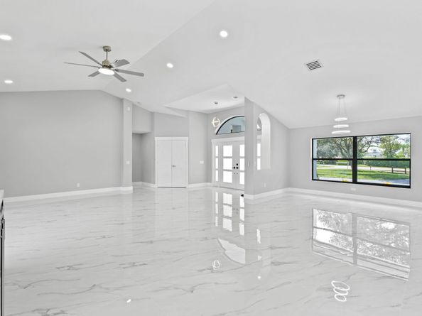 15555 De Havilland Court, Wellington FL 33414