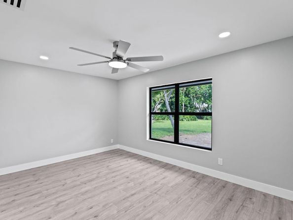 15555 De Havilland Court, Wellington FL 33414