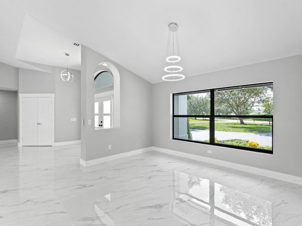15555 De Havilland Court, Wellington FL 33414
