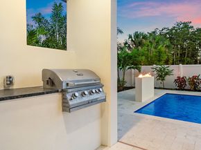 7528 169th Place N, Palm Beach Gardens FL 33418