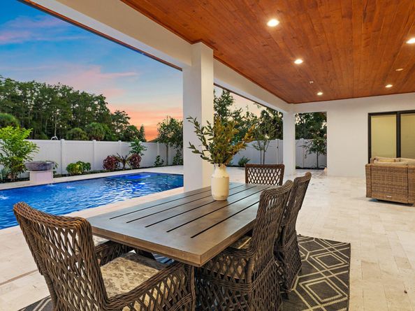7528 169th Place N, Palm Beach Gardens FL 33418