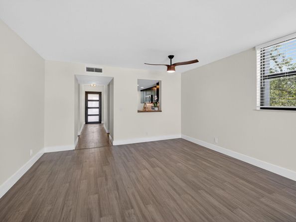 2707 NE 14th St Cswy 401, Pompano Beach FL 33062