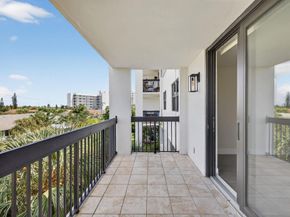 2707 NE 14th St Cswy 401, Pompano Beach FL 33062