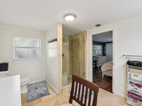 221 NE 17th Street, Delray Beach FL 33444