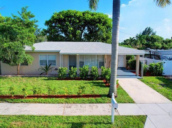 1749 15th Avenue N, Lake Worth Beach FL 33460