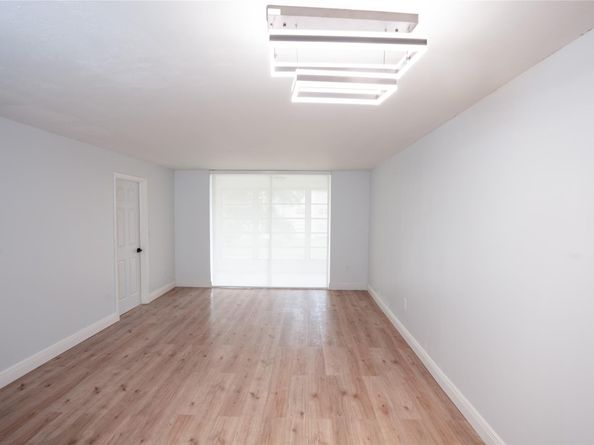 2780 N Pine Island Rd 211, Sunrise FL 33322