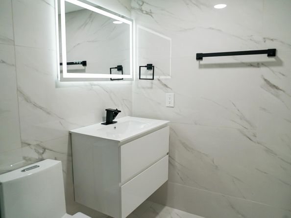 2780 N Pine Island Rd 211, Sunrise FL 33322