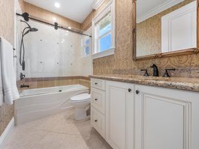 531 Coconut Palm Ter, Plantation FL 33324