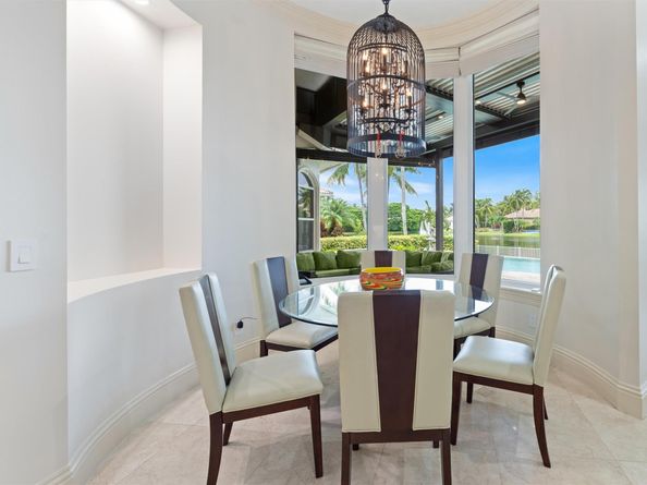 531 Coconut Palm Ter, Plantation FL 33324