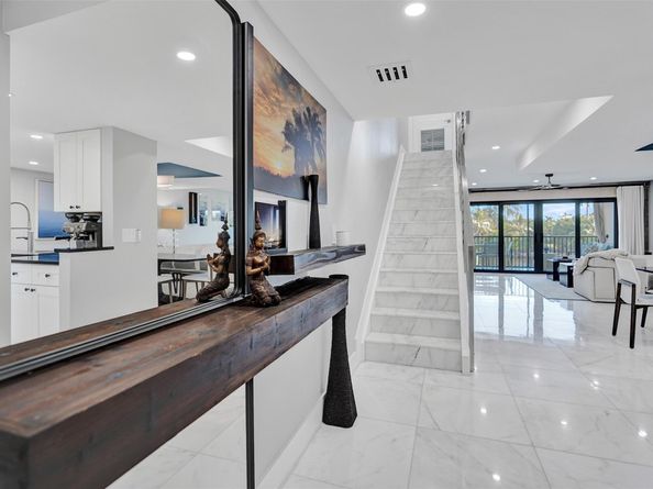 240 Captains Walk 510, Delray Beach FL 33483