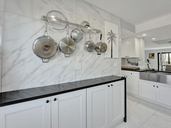 240 Captains Walk 510, Delray Beach FL 33483