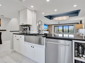 240 Captains Walk 510, Delray Beach FL 33483