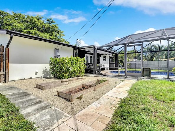 4682 NW 3rd Avenue, Boca Raton FL 33431
