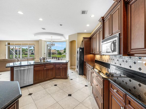 9334 Glidden Court, Wellington FL 33414