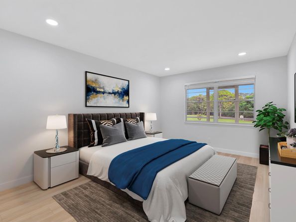 2005 Newport G, Deerfield Beach FL 33442