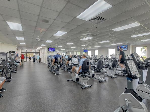 2005 Newport G, Deerfield Beach FL 33442