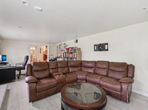 667 W Melrose Cir, Fort Lauderdale FL 33312