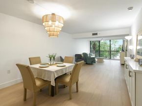 1901 Marina Isle Way 302, Jupiter FL 33477
