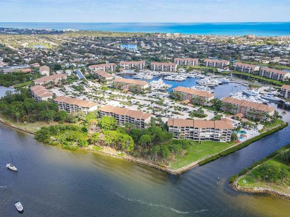 1901 Marina Isle Way 302, Jupiter FL 33477