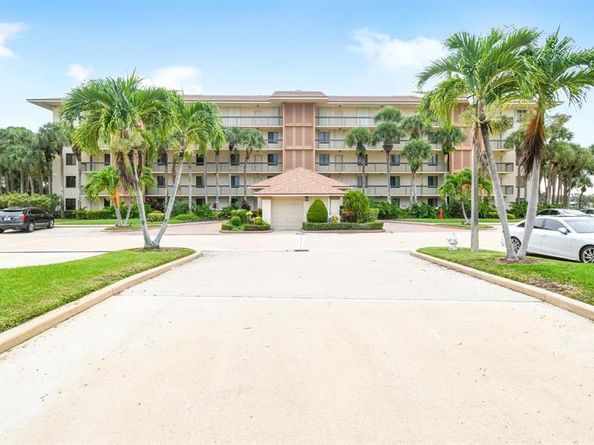 1901 Marina Isle Way 302, Jupiter FL 33477