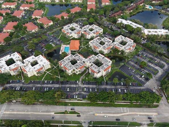 1810 N Lauderdale Ave 2100, North Lauderdale FL 33068