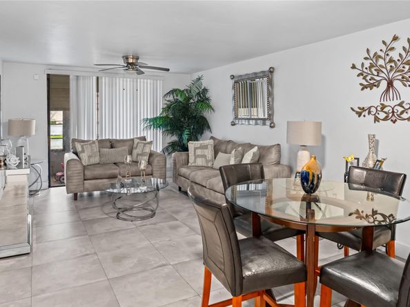 1810 N Lauderdale Ave 2100, North Lauderdale FL 33068