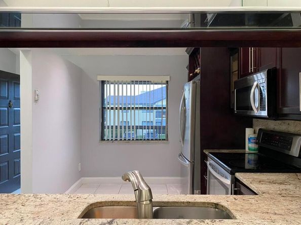 4711 Lucerne Lakes Boulevard E 204, Lake Worth FL 33467