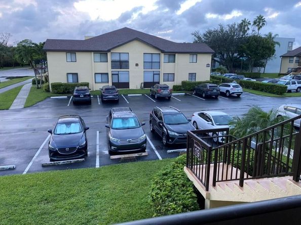4711 Lucerne Lakes Boulevard E 204, Lake Worth FL 33467
