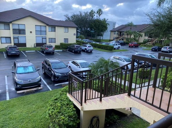 4711 Lucerne Lakes Boulevard E 204, Lake Worth FL 33467