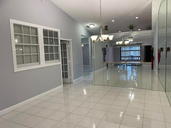 4711 Lucerne Lakes Boulevard E 204, Lake Worth FL 33467