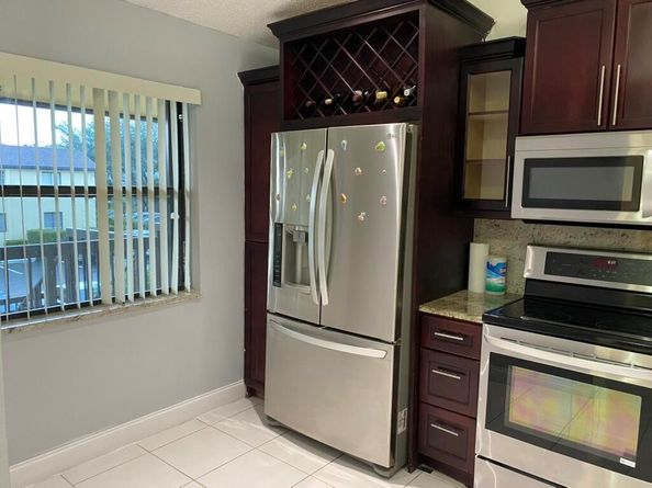 4711 Lucerne Lakes Boulevard E 204, Lake Worth FL 33467