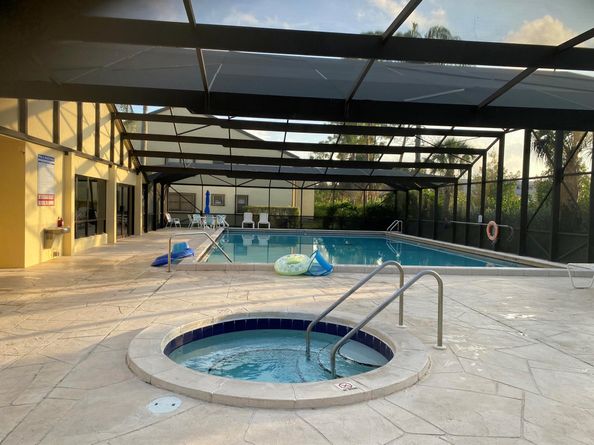 4711 Lucerne Lakes Boulevard E 204, Lake Worth FL 33467