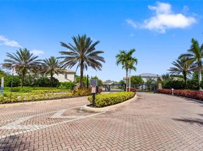 3821 NW 87th Way, Coral Springs FL 33065