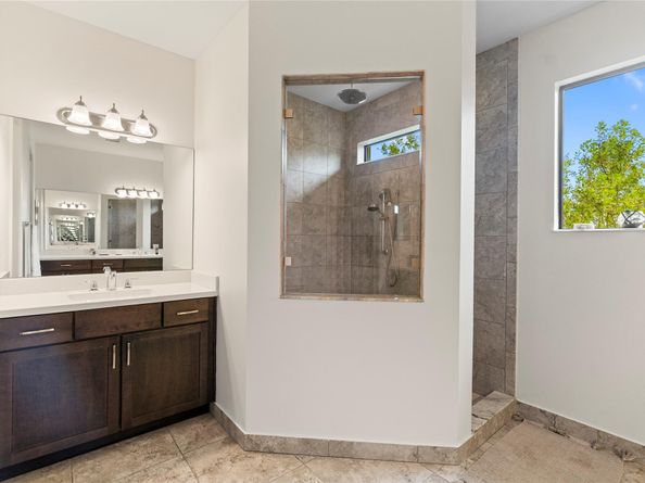 3821 NW 87th Way, Coral Springs FL 33065