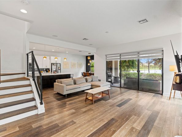3821 NW 87th Way, Coral Springs FL 33065