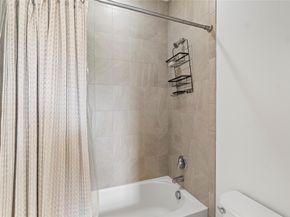 3821 NW 87th Way, Coral Springs FL 33065