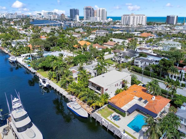 609 Poinciana Dr, Fort Lauderdale FL 33301