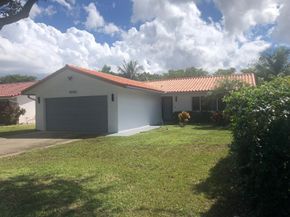 8952 NW 25th Ct, Coral Springs FL 33065