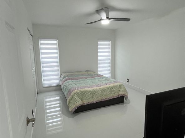 8952 NW 25th Ct, Coral Springs FL 33065