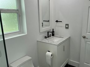 8952 NW 25th Ct, Coral Springs FL 33065
