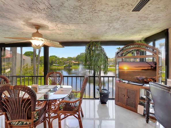 21214 Lago Circle B, Boca Raton FL 33433