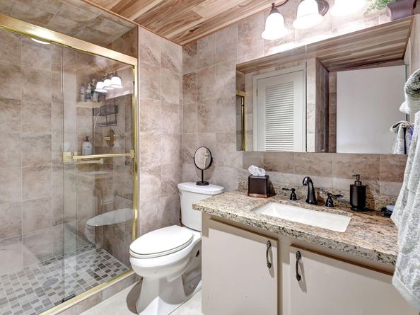 21214 Lago Circle B, Boca Raton FL 33433