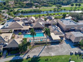 21214 Lago Circle B, Boca Raton FL 33433