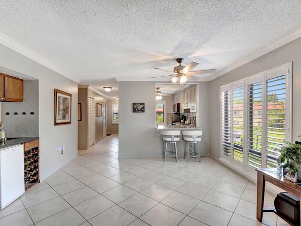 21214 Lago Circle B, Boca Raton FL 33433