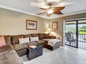 21214 Lago Circle B, Boca Raton FL 33433