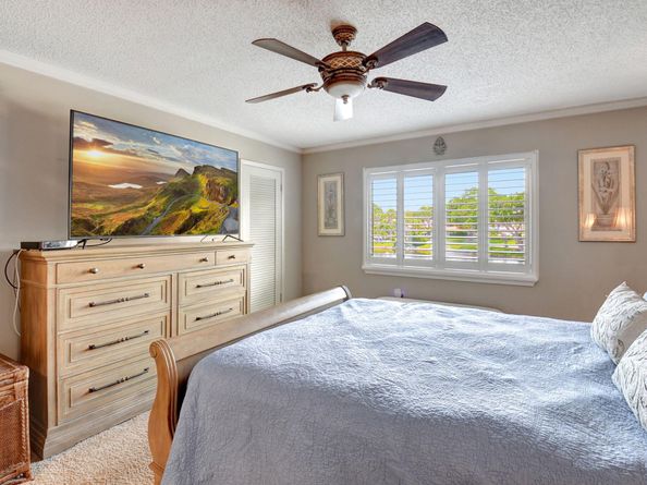 21214 Lago Circle B, Boca Raton FL 33433