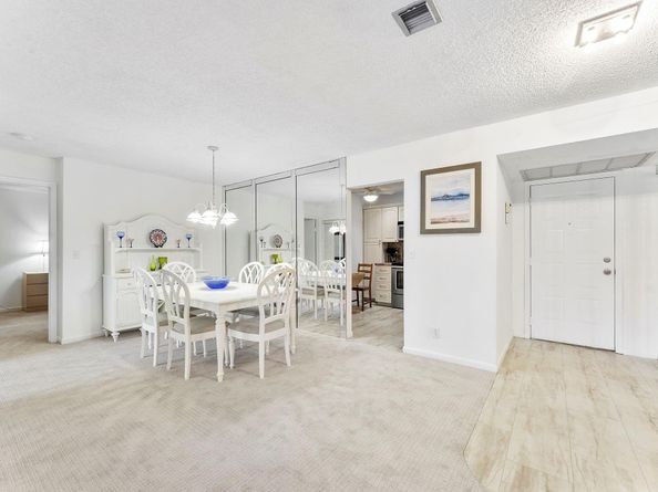 3993 Carambola Cir 2998, Coconut Creek FL 33066